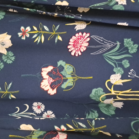 LOFT Petites Floral Career Top size S - Picture 4 of 6